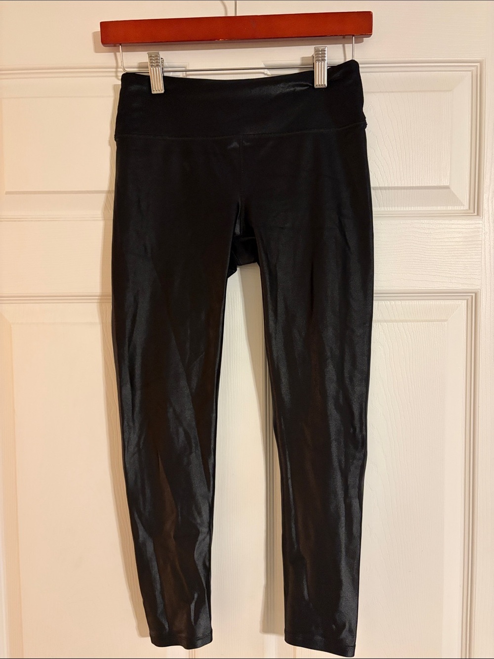 Noli Yoga Black Liquid Gloss High Rise Shiny Leggings Size S